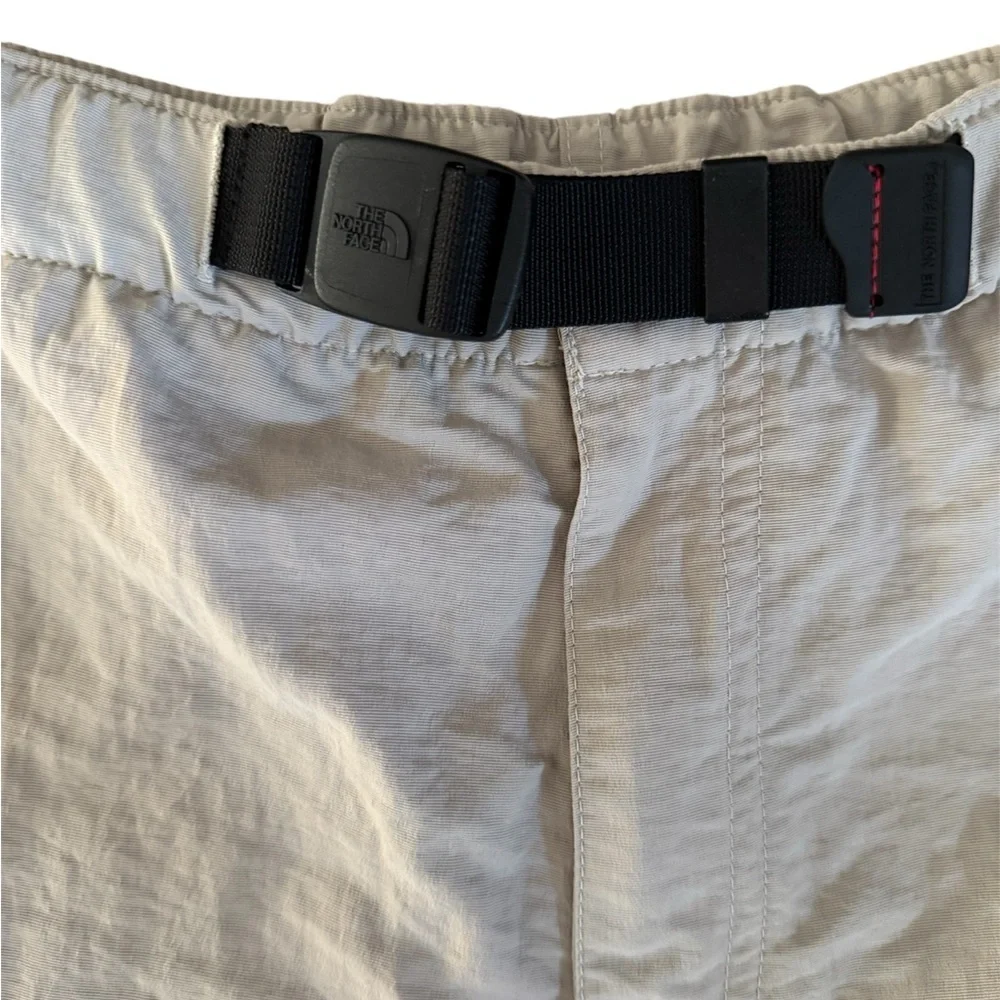 The North Face Nylon Hiking Shorts Tan Cargo Belted Utility Outdoor Medium